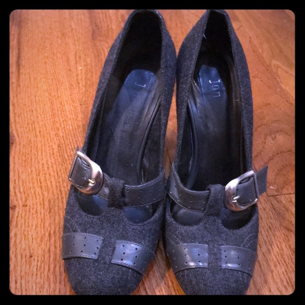 EUC Sz 6.5 Jon Josef Gray Wool Mary Janes